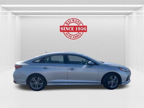 2018 Hyundai SONATA Limited