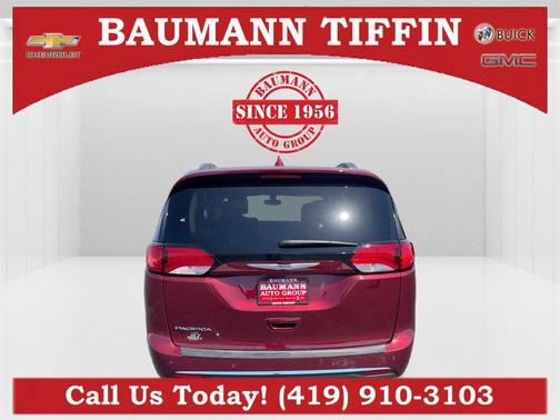 2018 Chrysler Pacifica Touring-L Plus