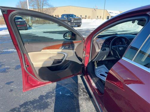 2017 Buick Regal Turbo Sport Touring