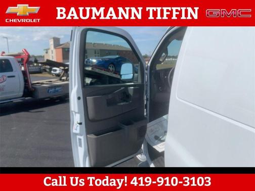 2024 Chevrolet Express 2500 Work Van