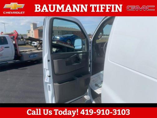 2024 Chevrolet Express 2500 Work Van