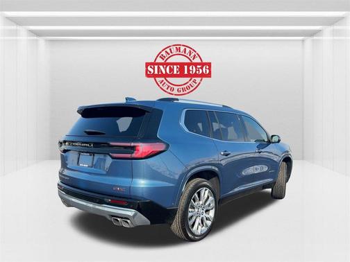 2025 GMC Acadia Denali