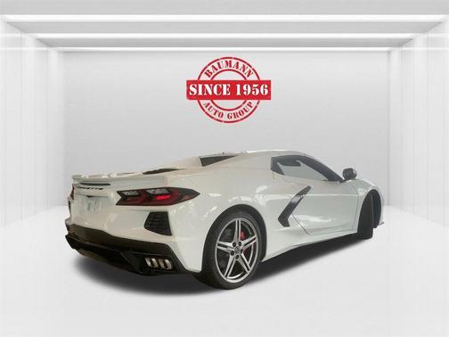 2026 Chevrolet Corvette Stingray w/2LT