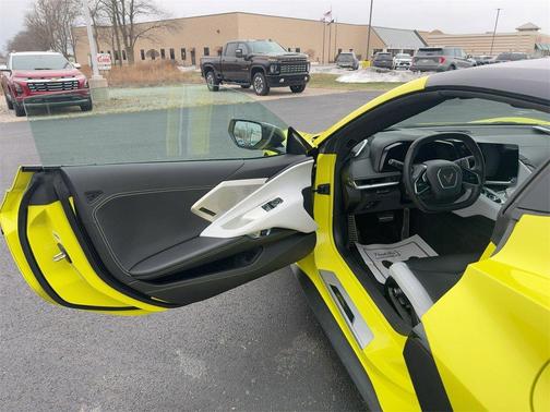2022 Chevrolet Corvette Stingray w/2LT