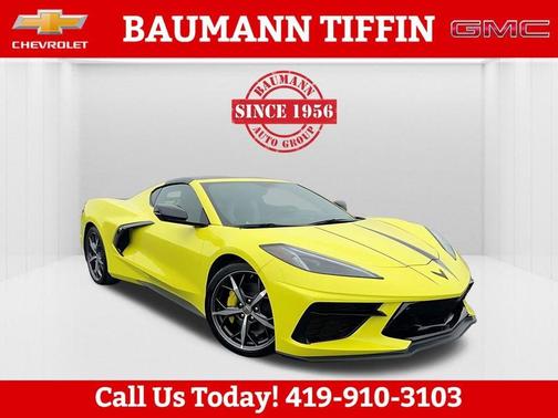 Accelerate Yellow Metallic 2022 Chevrolet Corvette Stingray w/2LT