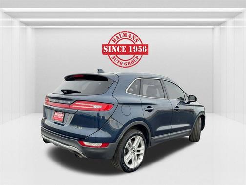2015 Lincoln MKC Base