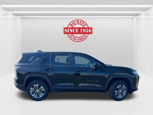 Mosaic Black Metallic 2025 Chevrolet Equinox LT