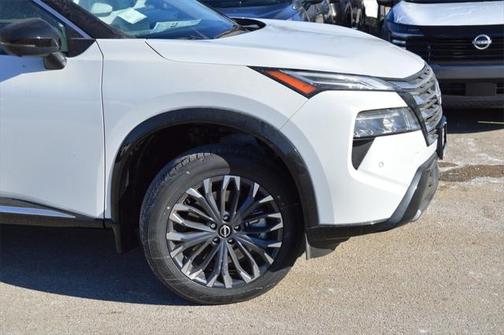 2025 Nissan Rogue Platinum