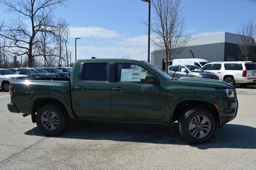 2025 Nissan Frontier SV