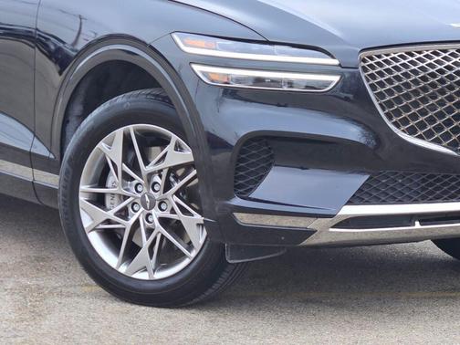 Vik Black 2025 Genesis GV70 2.5T AWD