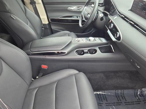 2025 Genesis GV70 2.5T AWD