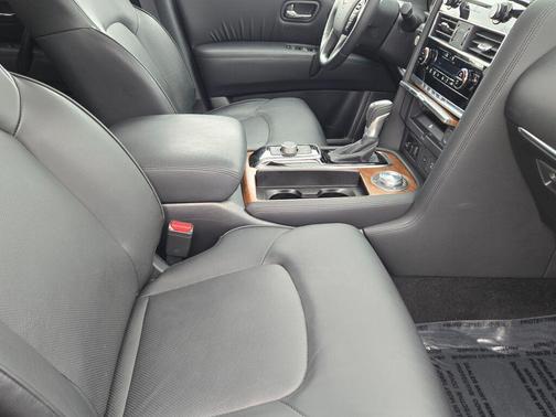 2024 Nissan Armada SL 4WD