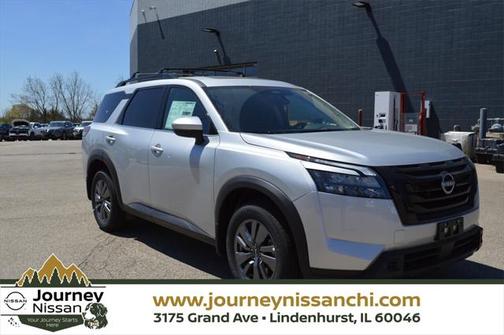 2025 Nissan Pathfinder SV 4WD