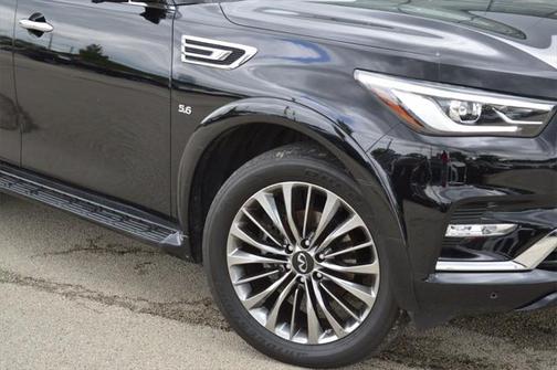 2021 INFINITI QX80 Luxe