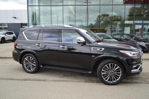 2021 INFINITI QX80 Luxe