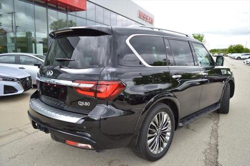 2021 INFINITI QX80 Luxe