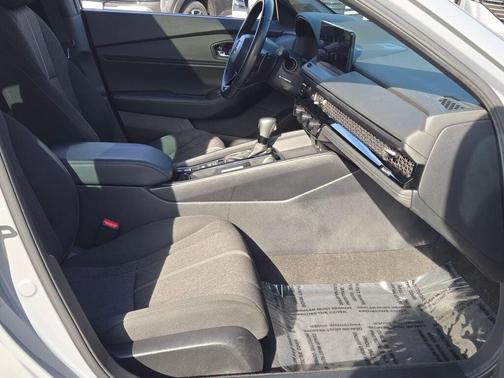 2024 Honda Accord Hybrid Base