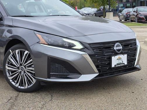 2025 Nissan Altima 2.5 SL
