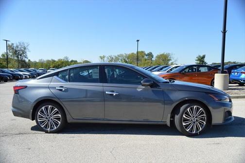 2025 Nissan Altima 2.5 SL