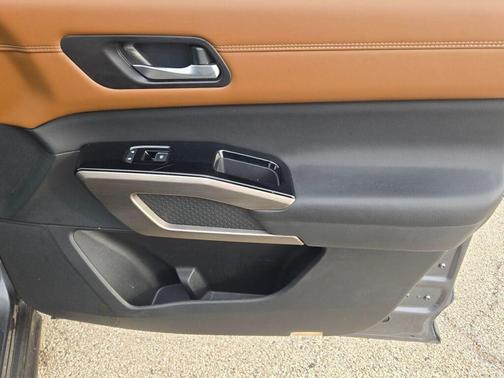 2022 Nissan Pathfinder Platinum 4WD