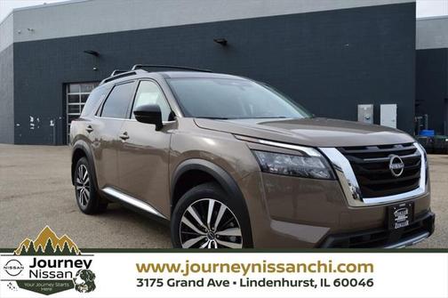 2025 Nissan Pathfinder Platinum 4WD