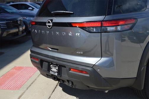 2025 Nissan Pathfinder SV 4WD