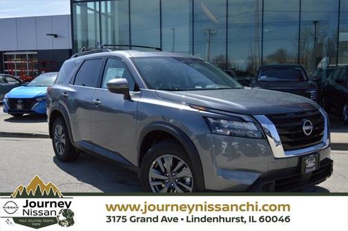 2025 Nissan Pathfinder SV 4WD