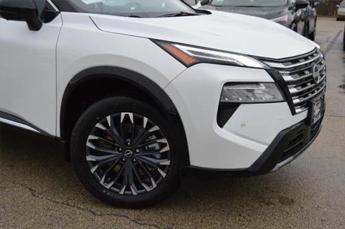2025 Nissan Rogue Platinum