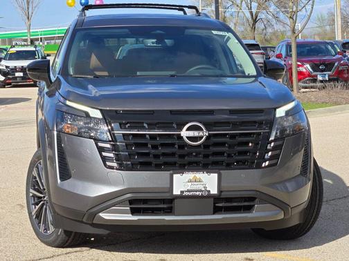Gun Metallic 2026 Nissan Pathfinder Platinum