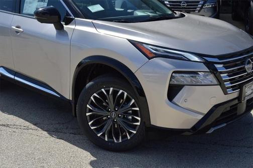 2025 Nissan Rogue Platinum