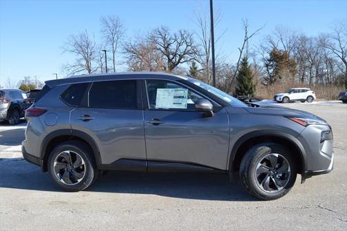 2025 Nissan Rogue SV