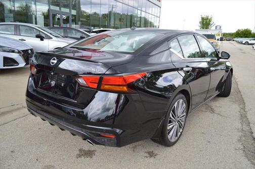 2024 Nissan Altima 2.5 SL