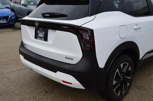 2025 Nissan Kicks SV