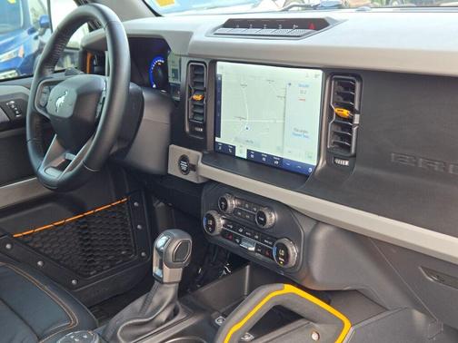 Shadow Black 2023 Ford Bronco Badlands