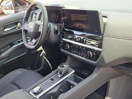Scarlet Ember Tintcoat 2026 Nissan Pathfinder SL