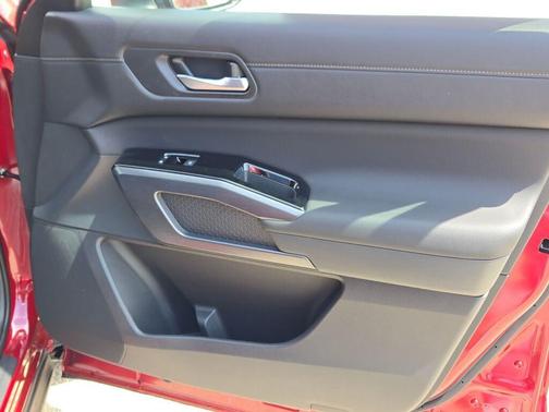 Scarlet Ember Tintcoat 2026 Nissan Pathfinder SL