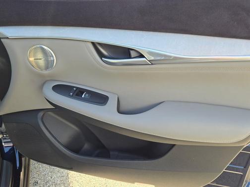 2024 INFINITI QX50 SENSORY AWD