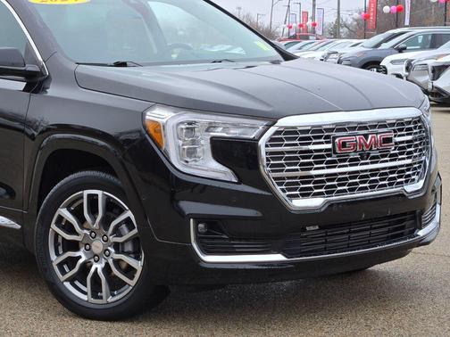 2024 GMC Terrain Denali
