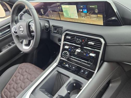 2025 Nissan Armada Platinum Reserve 4WD