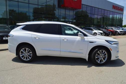 2023 Buick Enclave Avenir AWD