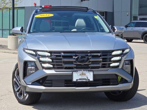 Shimmering Silver 2025 Hyundai TUCSON Limited