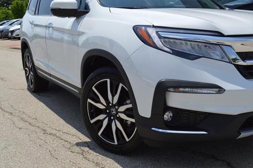 2022 Honda Pilot AWD Elite