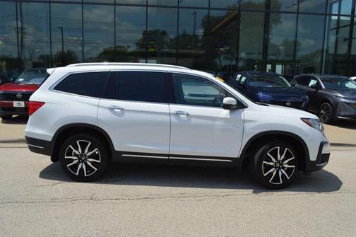 2022 Honda Pilot AWD Elite