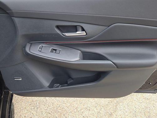 Super Black 2026 Nissan Sentra SR