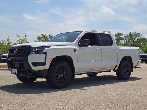Glacier White 2026 Nissan Frontier SV