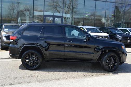 2021 Jeep Grand Cherokee Laredo