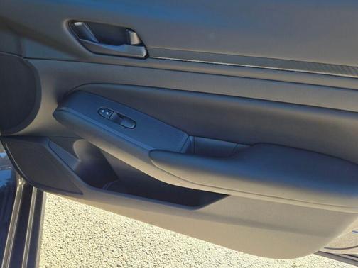 2025 Nissan Altima S FWD