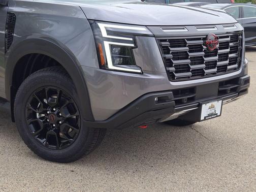 2025 Nissan Armada PRO-4X 4WD