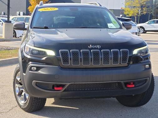 2020 Jeep Cherokee Trailhawk