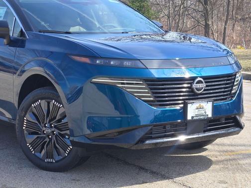 Aurora Blue/Super Black 2026 Nissan Murano Platinum